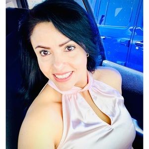 Meet your Posher, Luz